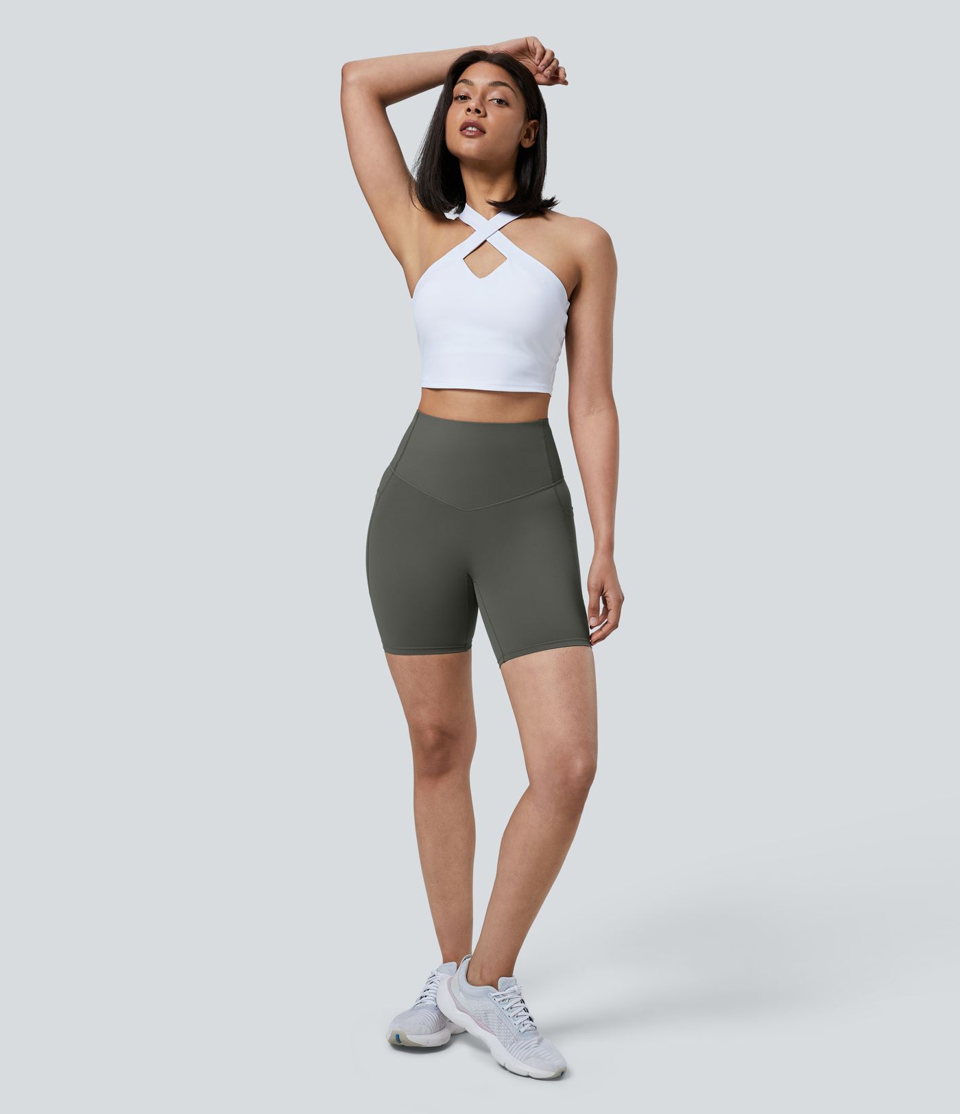 Short cycliste 17,5 cm d'entraînement gainant taille haute avec poches Halara UltraSculpt™