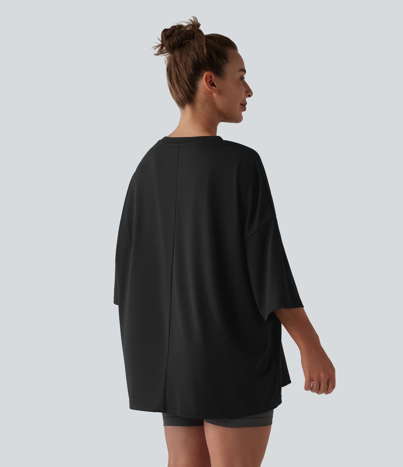 Round Neck Casual T-Shirt with Pocket