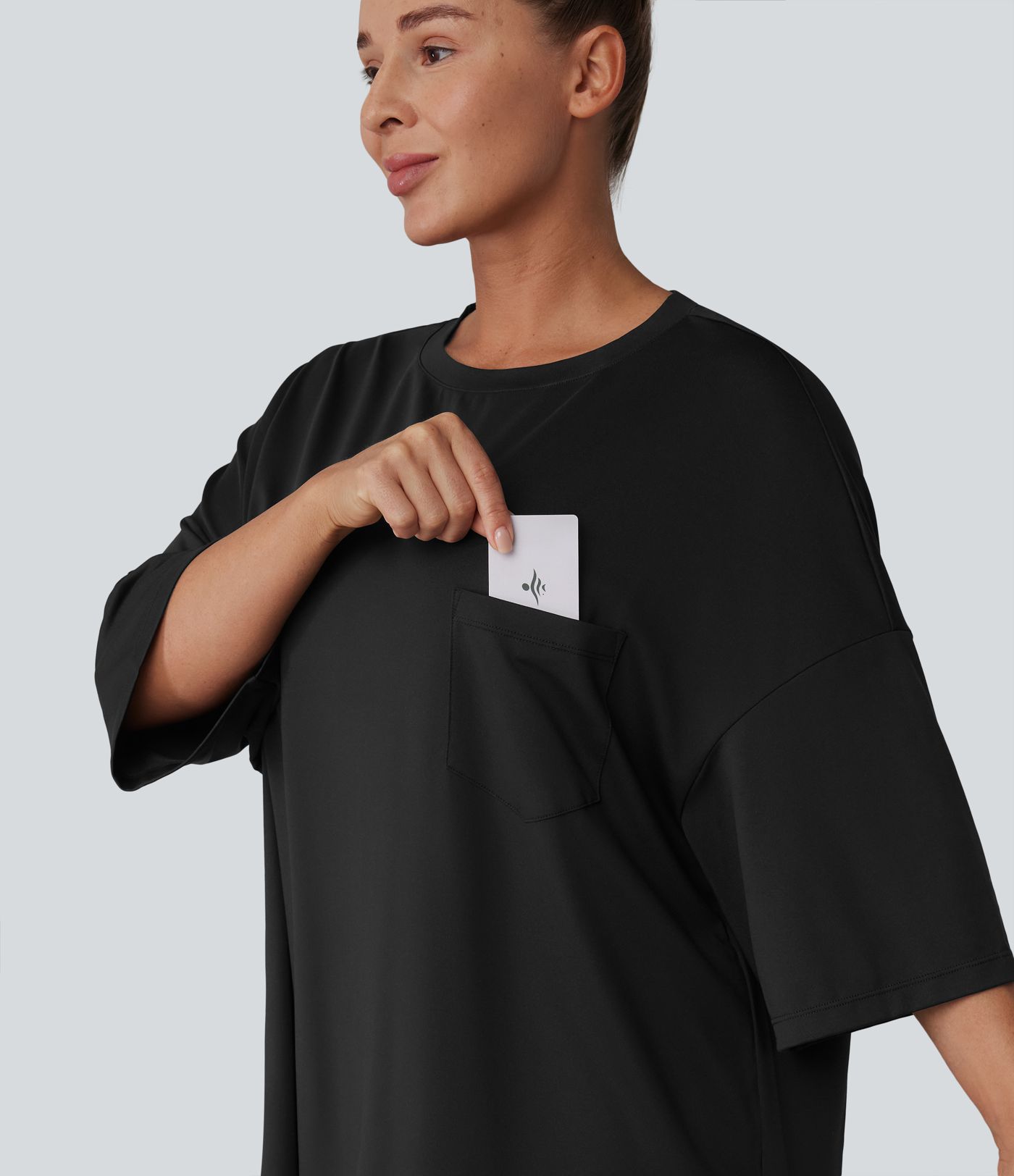 Round Neck Casual T-Shirt with Pocket