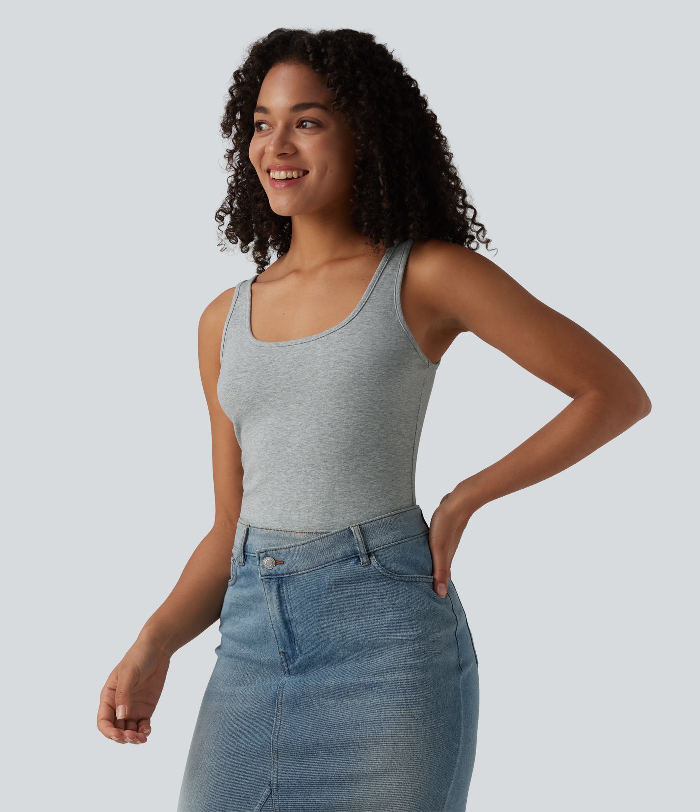 Lässiges Baumwoll-Tanktop mit U-Ausschnitt