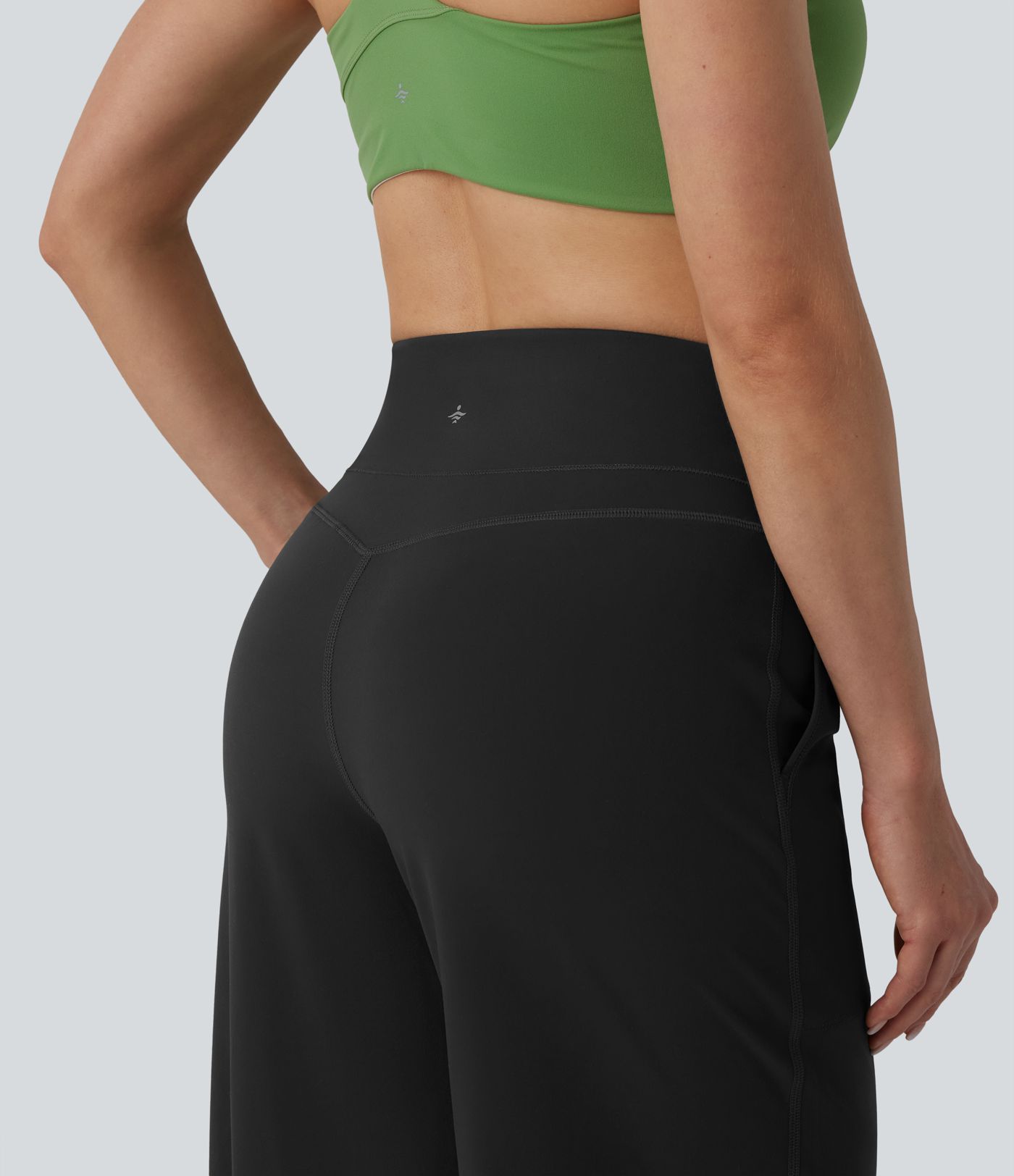 Halara UltraSculpt™ High Waisted Tummy Control Straight Leg Cropped Yoga Pants with Pockets