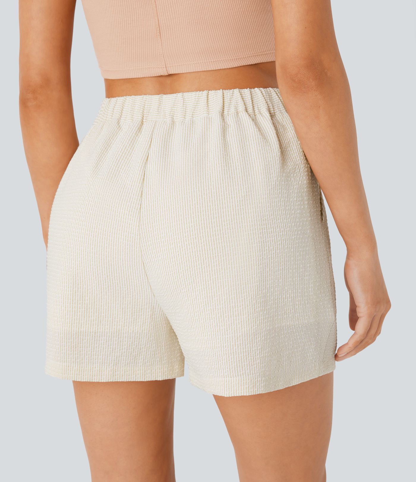 Pantalón corto tiro alto cremallera bolsillo lateral raya 7.5cm