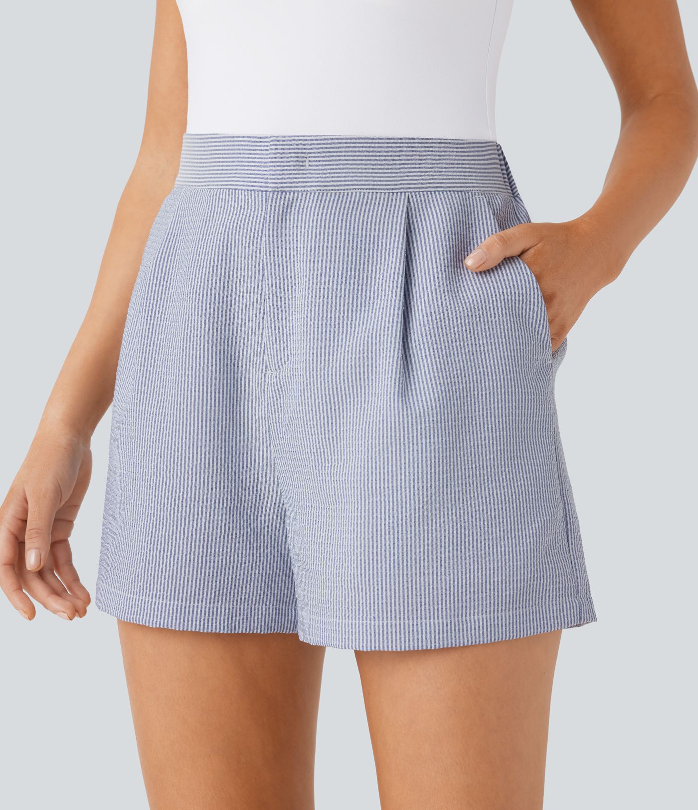 Pantalón corto tiro alto cremallera bolsillo lateral raya 7.5cm