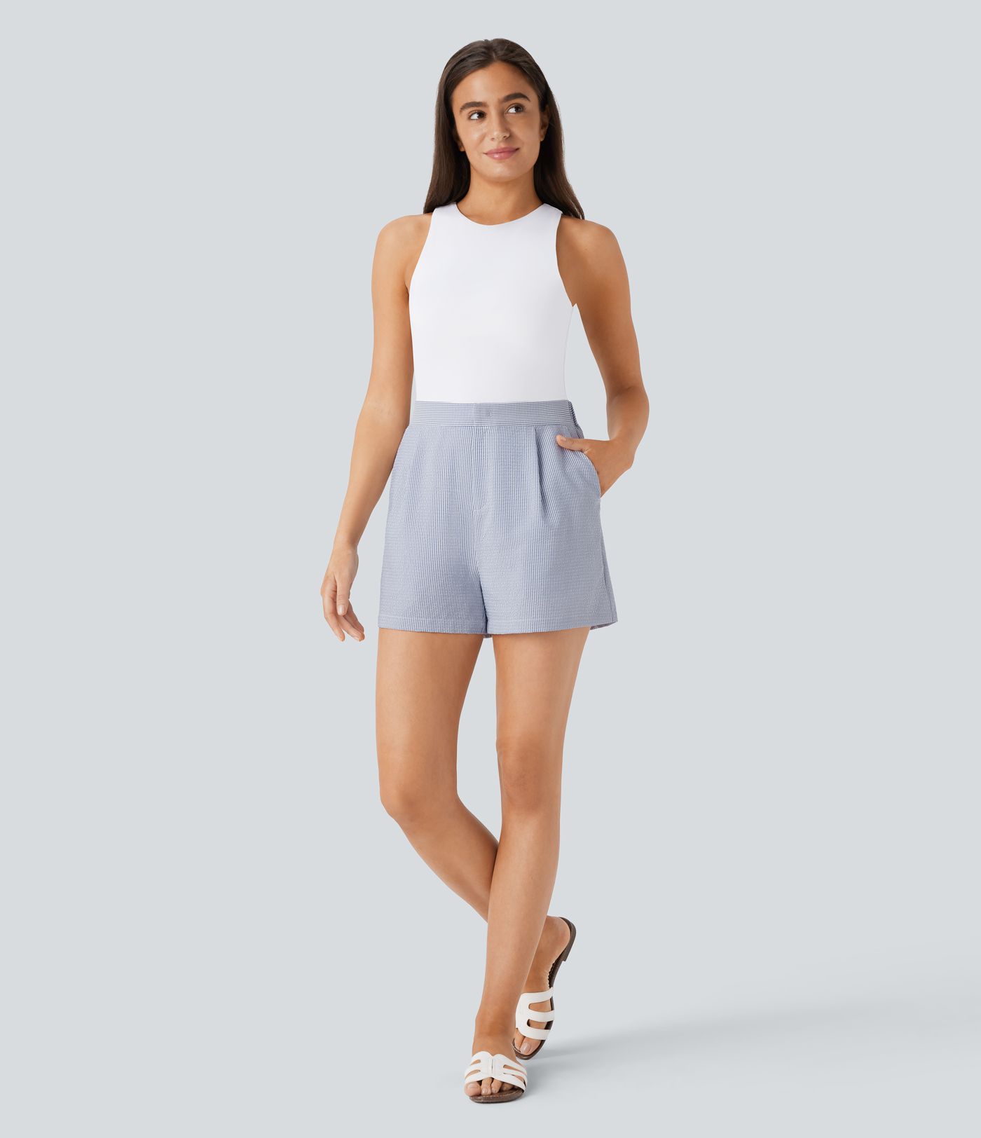 Pantalón corto tiro alto cremallera bolsillo lateral raya 7.5cm