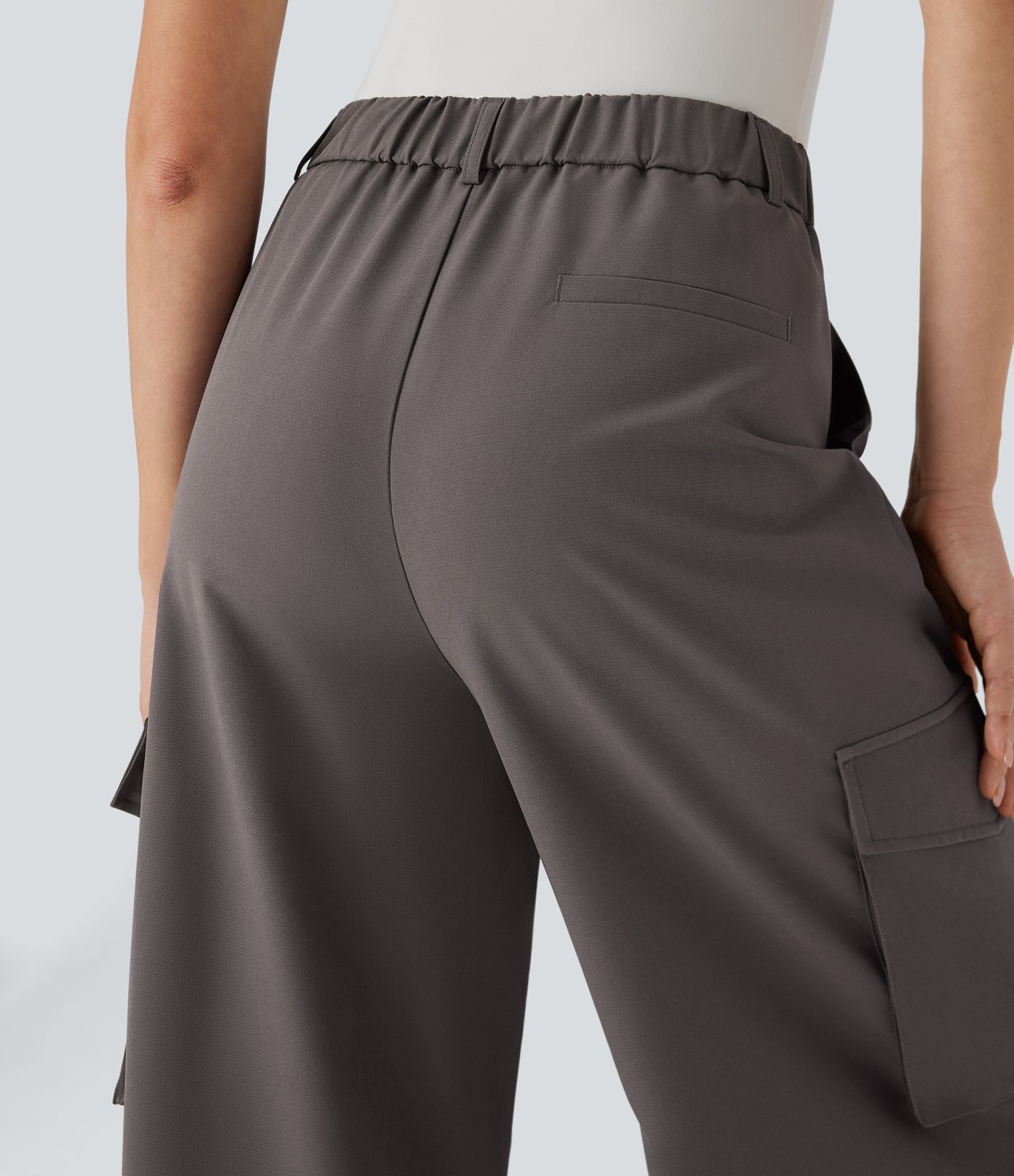 Pantalon cargo thermique jambe large taille haute, déperlant et résistant à l'usure