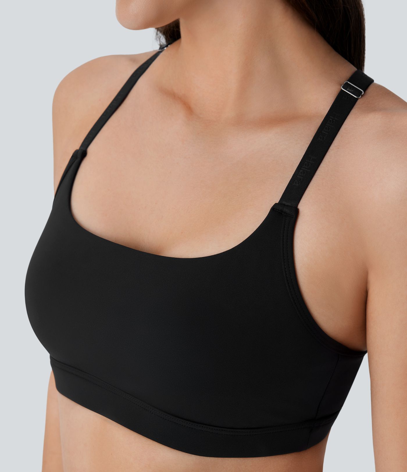 SoftlyZero™ Luftiger Racerback-Sport-BH mit geringer Unterstützung und Kontrastmasche, kühlende Berührung, Yoga-Sportbekleidung - UPF50+