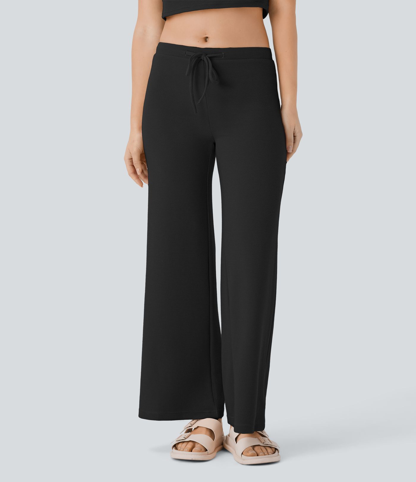 Pantalón descanso tiro medio pierna recta cordón ajuste