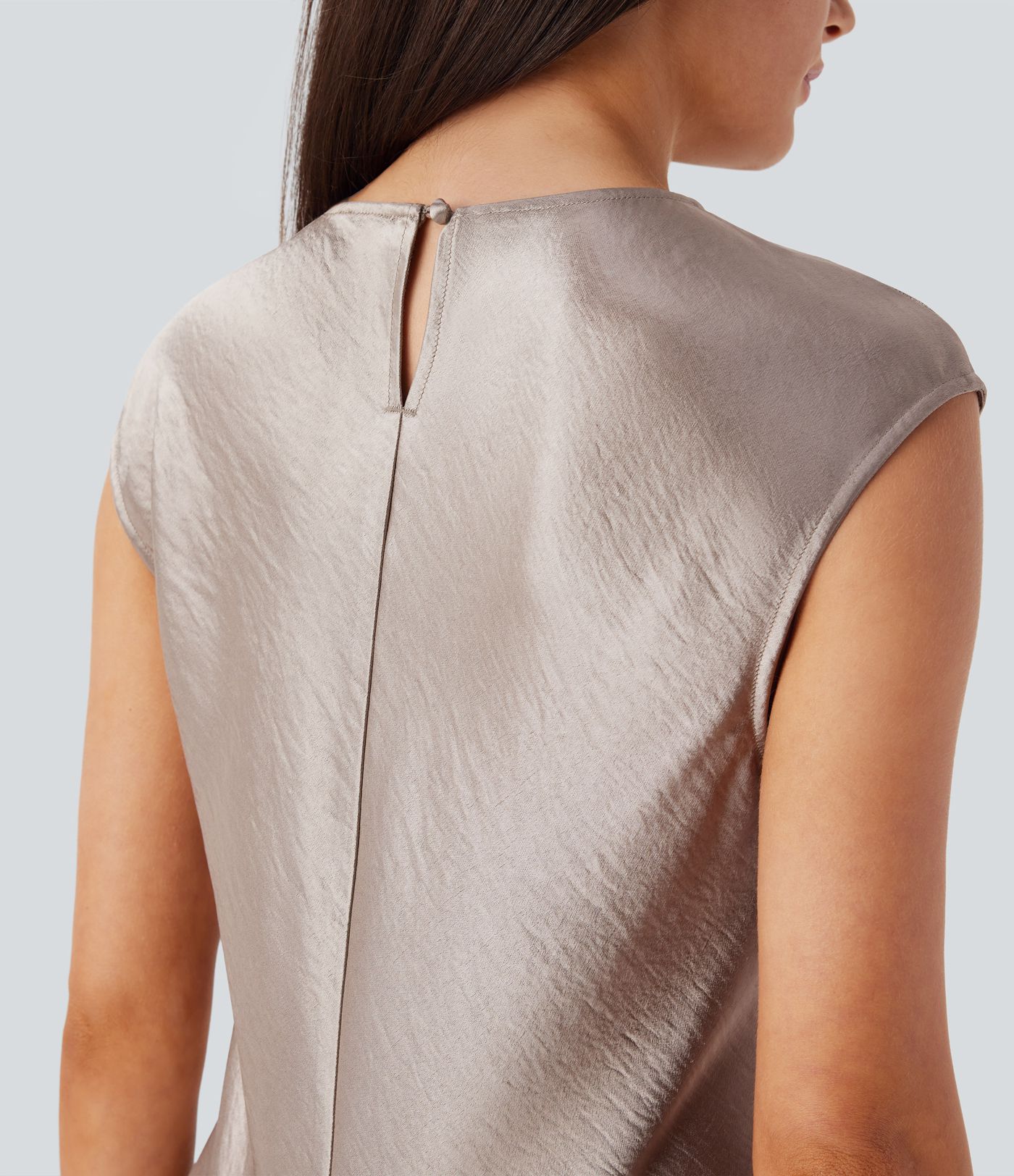 Vestido midi oficina satén cuello redondo manga corta forma A