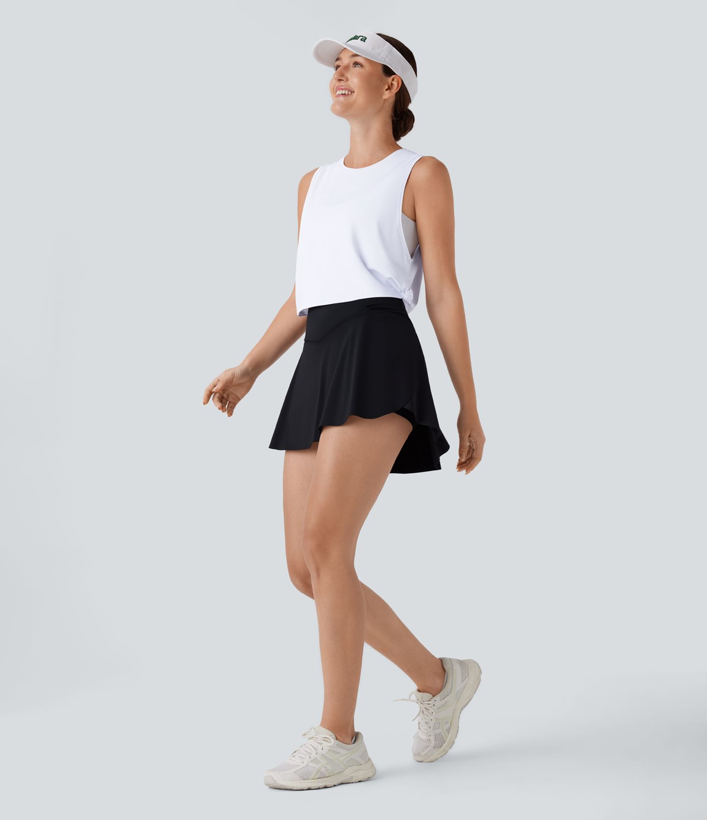 Round Neck Twisted Curved Hem Cropped Pickleball Tank Vest Top