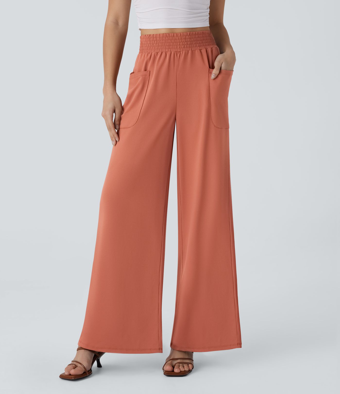 Pantalón pierna ancha bolsillo lateral tiro alto