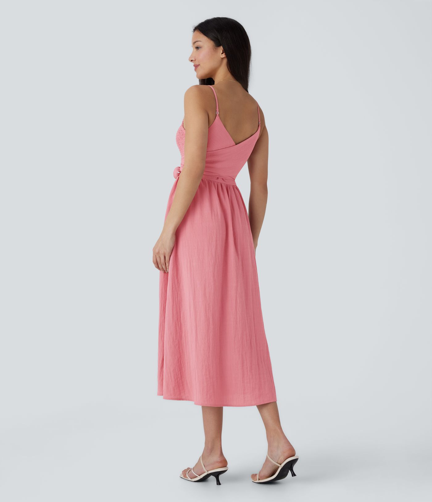 Vestido midi holgado lino tirante ajustable sin espalda fruncido lazo espalda bolsillo lateral usar delante detrás