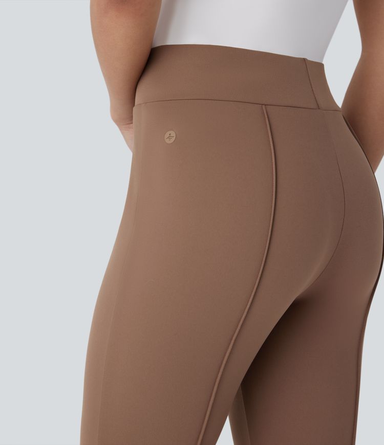 Pantalon décontracté capri à taille mi-haute et jambe légèrement évasée