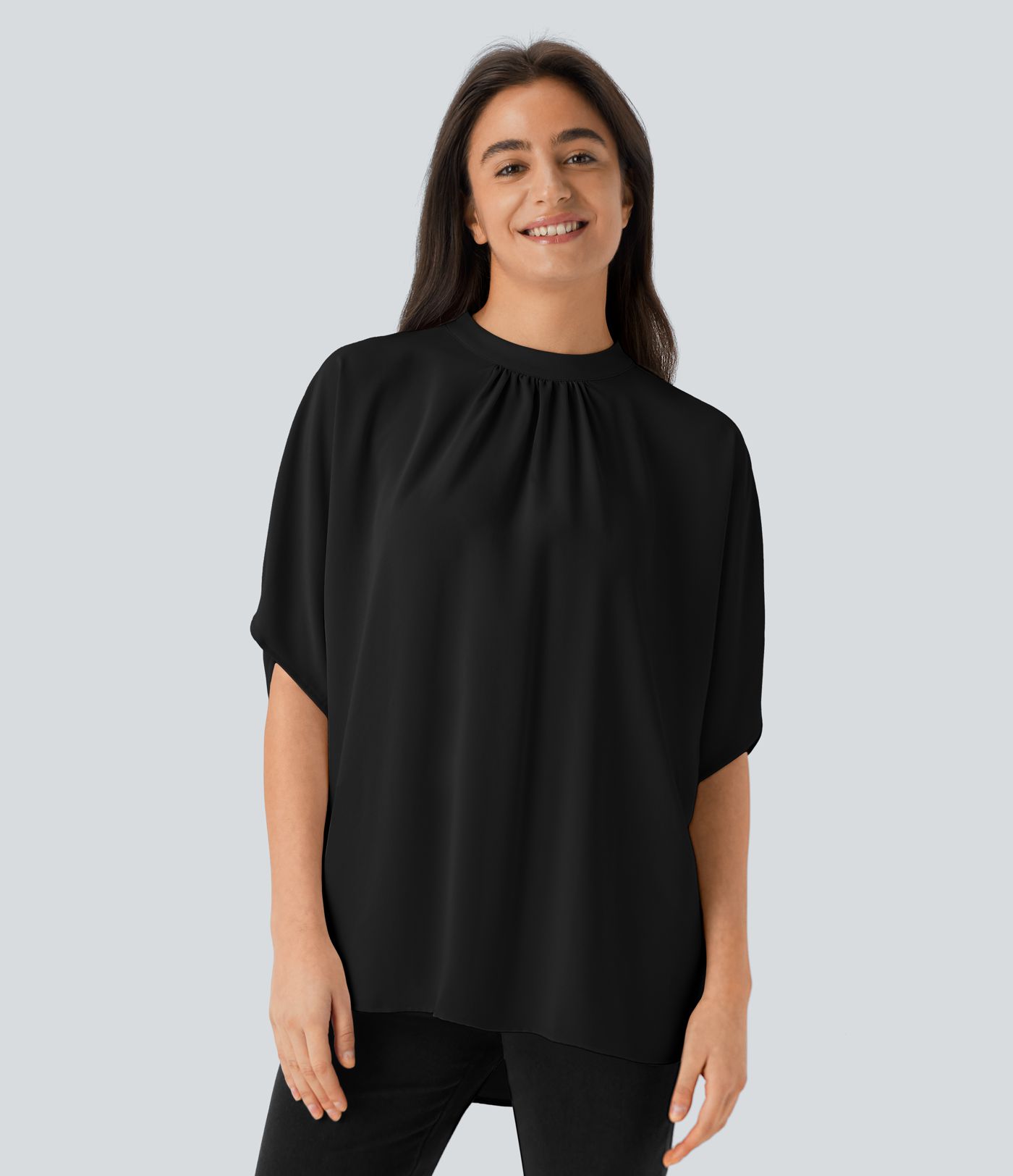 Top gran tamaño cuello alto lazo espalda