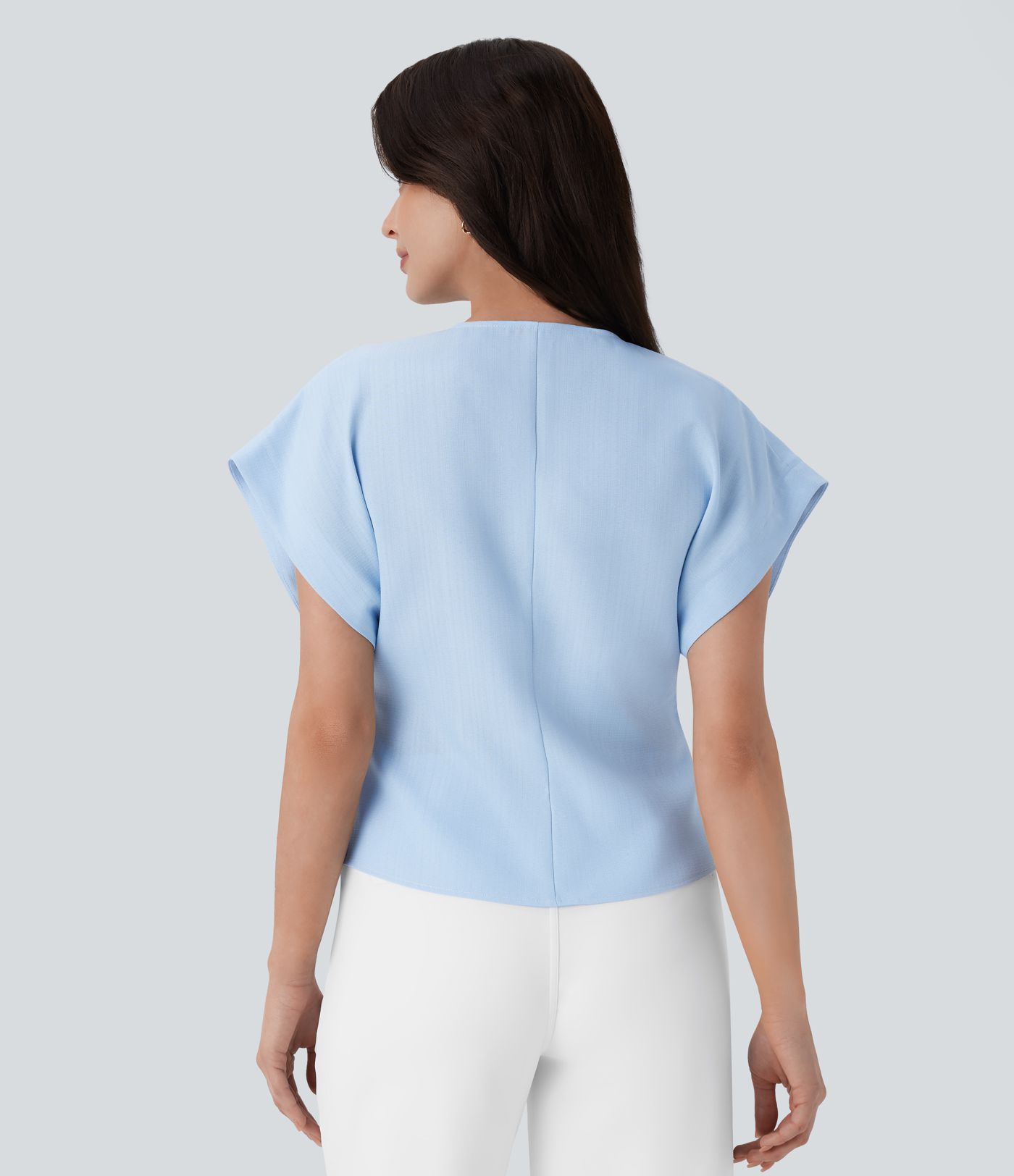 Überkreuztes Arbeitsoberteil mit V-Ausschnitt, Fledermausärmeln und Druckknöpfen