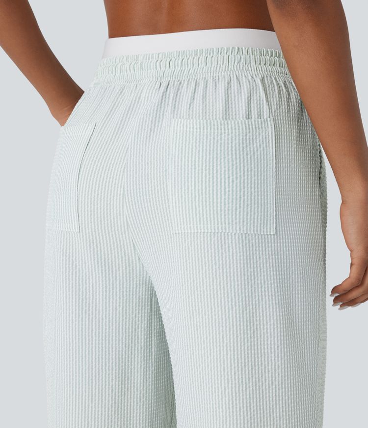 Doppellagige Freizeithose mit mittelhohem Bund, Kordelzug, mehreren Taschen, Streifen und geradem Bein