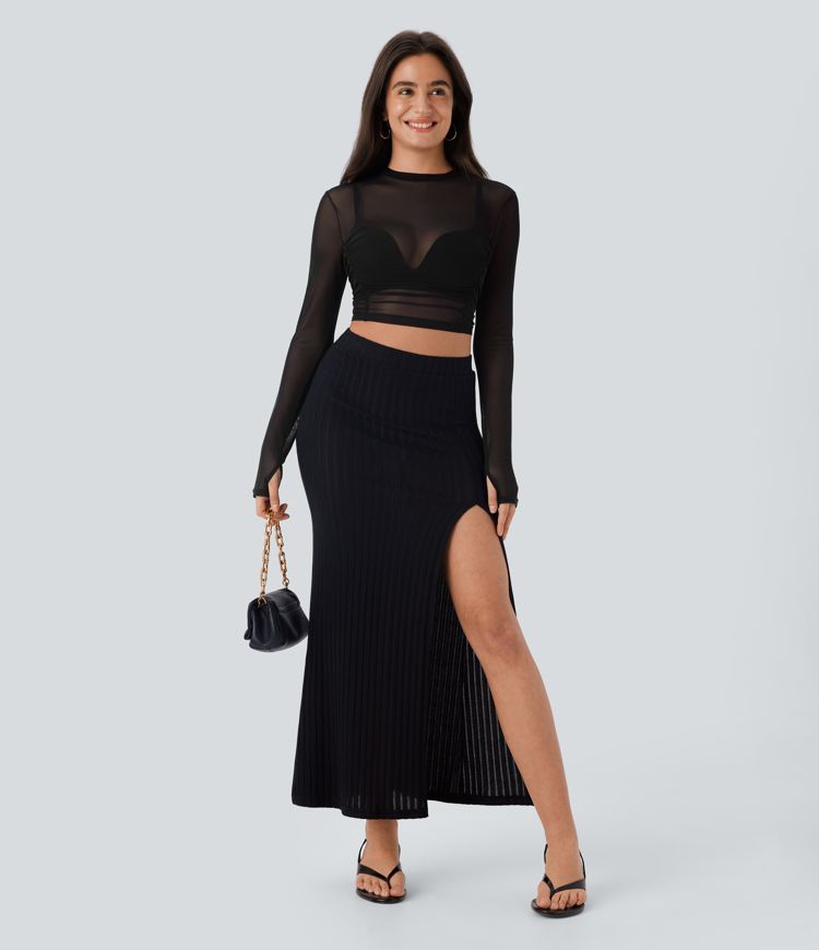 Enges, kurzes Party-Top aus transparentem Mesh mit langen Ärmeln, Rüschen und Daumenloch