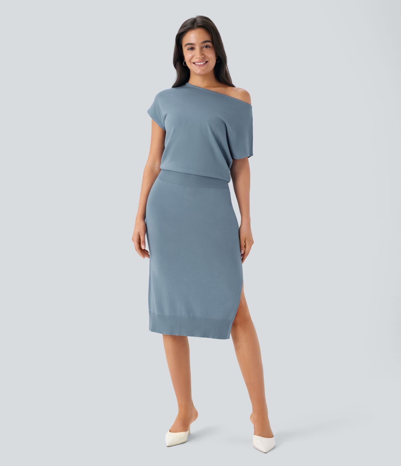 Olkapäältä avoin midimekko lyhyillä hihoilla, slim-malli, rento