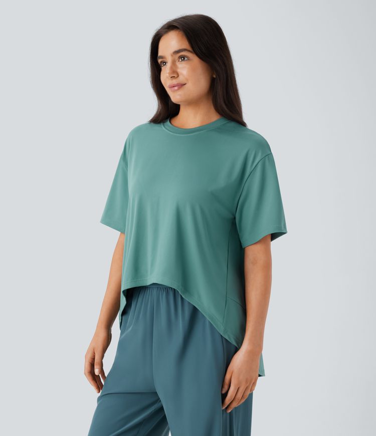 Blusa cuello redondo manga corta dobladillo asimétrico alto bajo