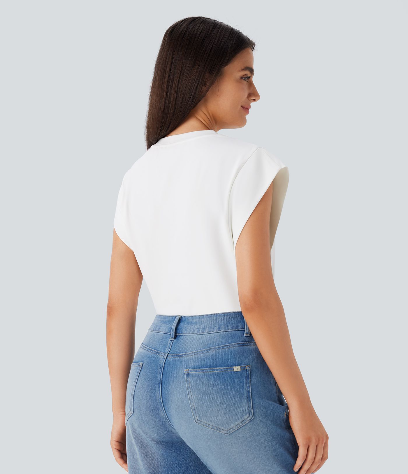 Lässiges Oberteil mit Rundhalsausschnitt und Flügelärmeln