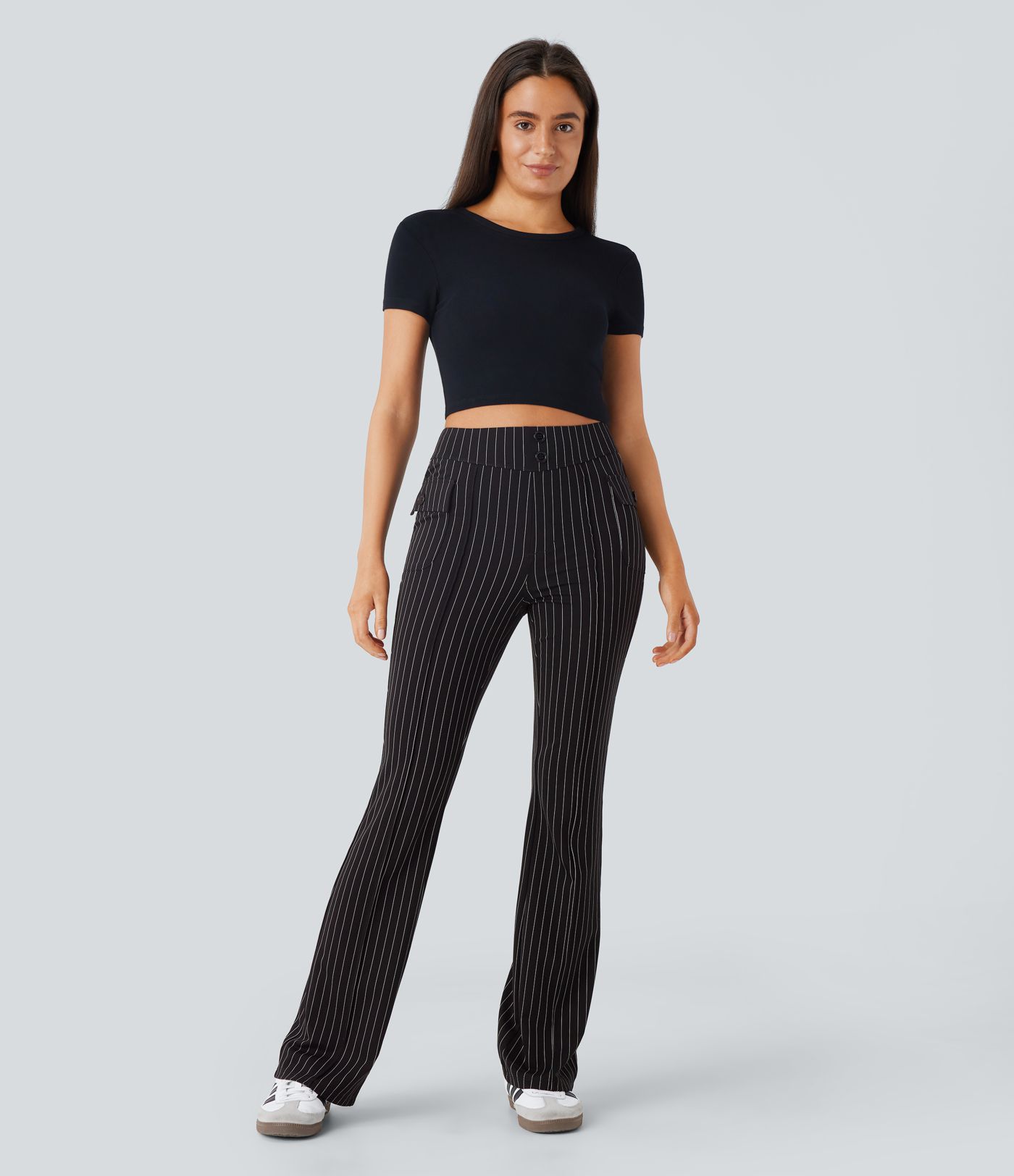 Pantalón acampanado tiro alto bolsillo solapa raya tacto fresco