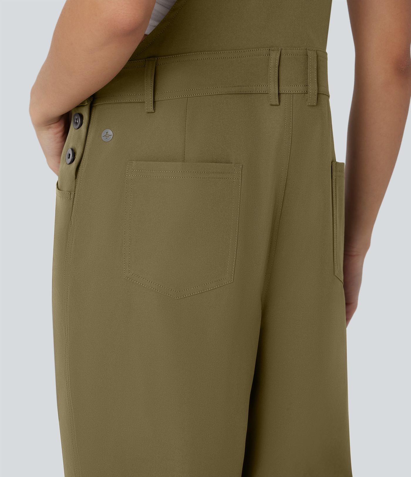 Lässiger Cargo-Overall mit mehreren Taschen und verstellbaren Trägern