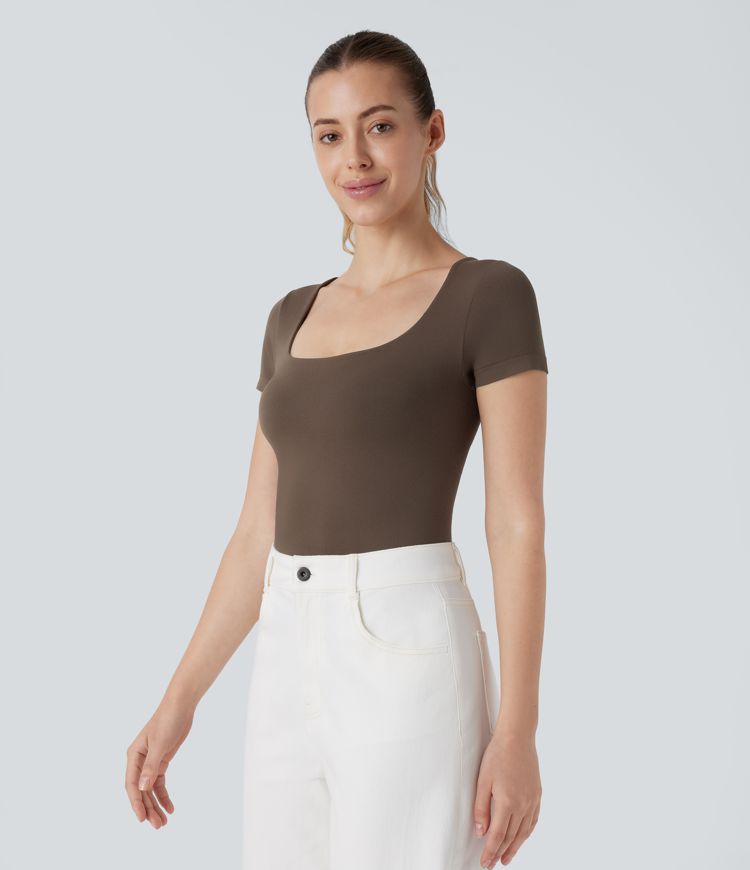 Seamless Flow U Neck 2-in-1 Skinny Lounge Top