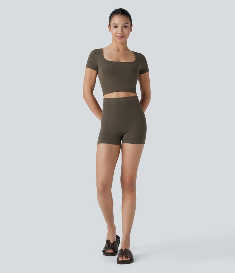 Seamless Flow Smooth Low Rise Lounge Shorts