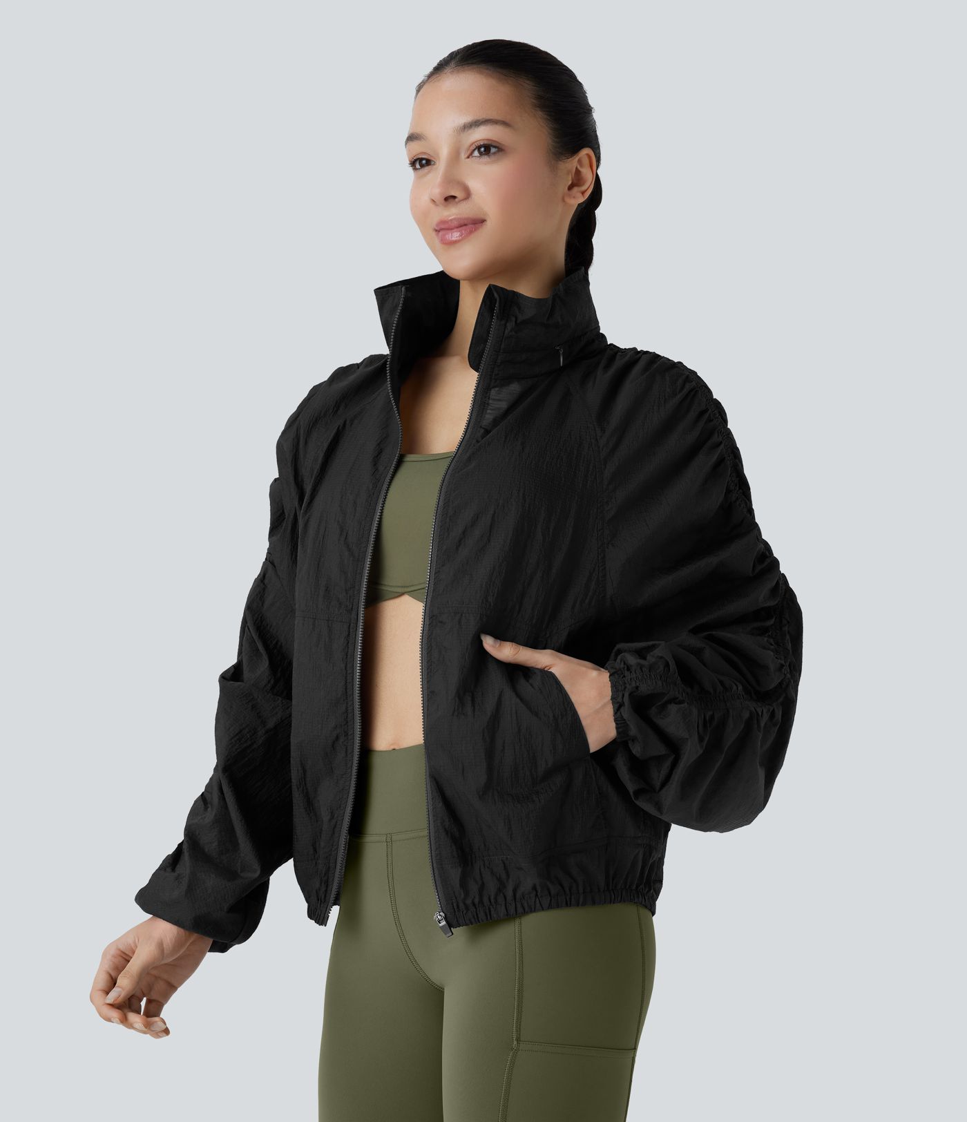 Water Repellent Lightweight Stowable Hood Ruched Sleeve Pocket Hiking Packable Jacket