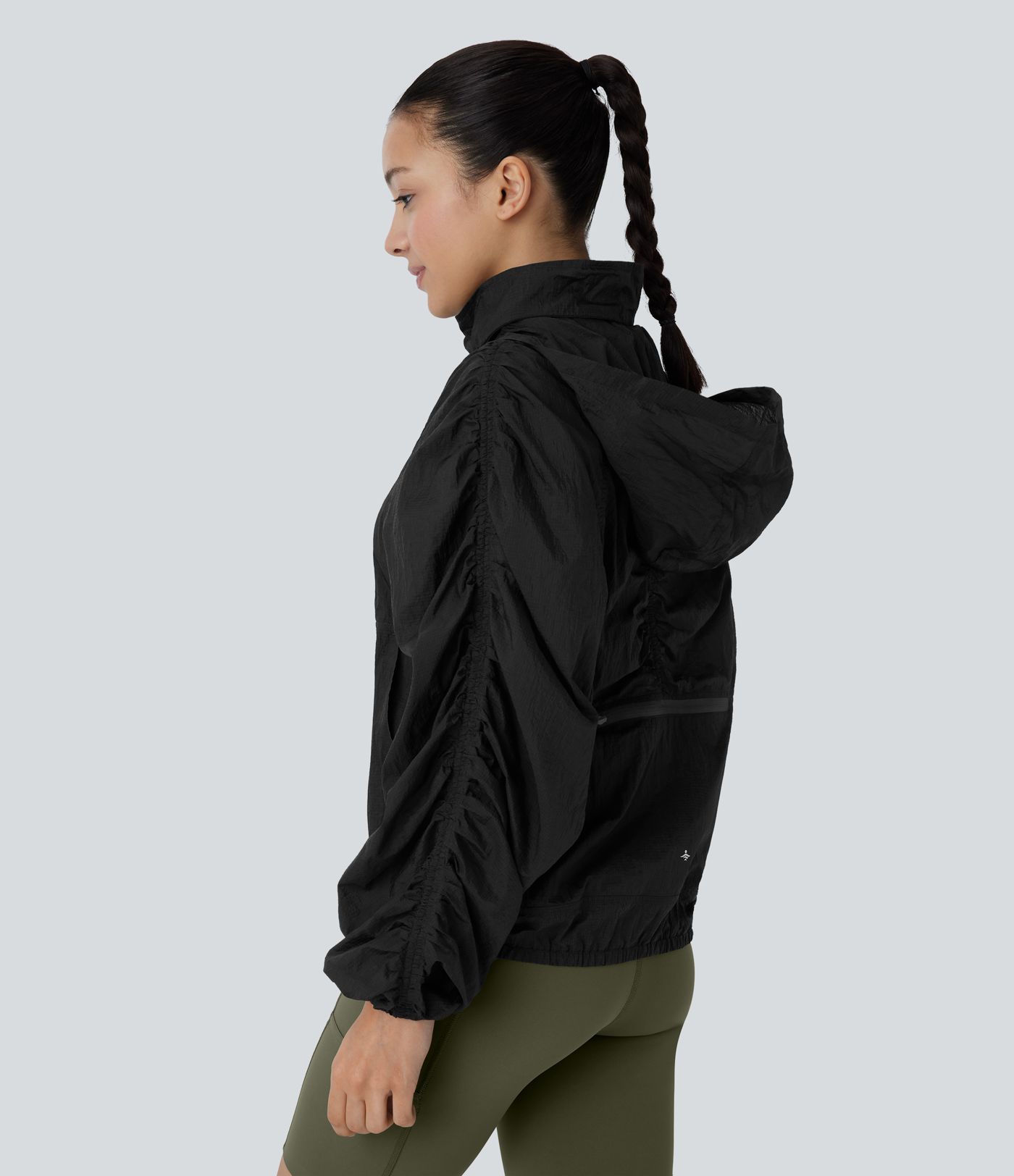 Water Repellent Lightweight Stowable Hood Ruched Sleeve Pocket Hiking Packable Jacket