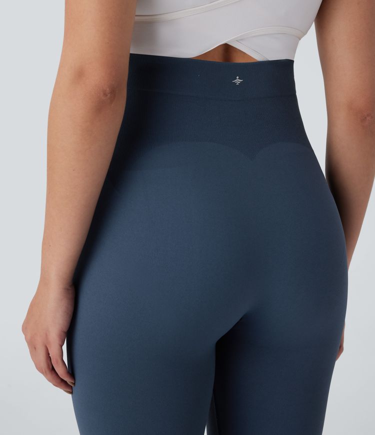 Seamless Flow Super High Waisted 7/8 Yoga Maternity Leggings