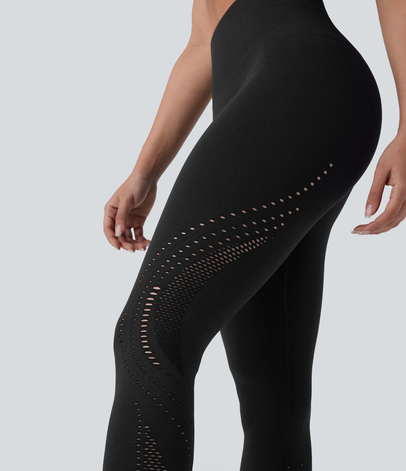 Seamless Flow High Waisted Perforated 7/8 Yoga Leggings