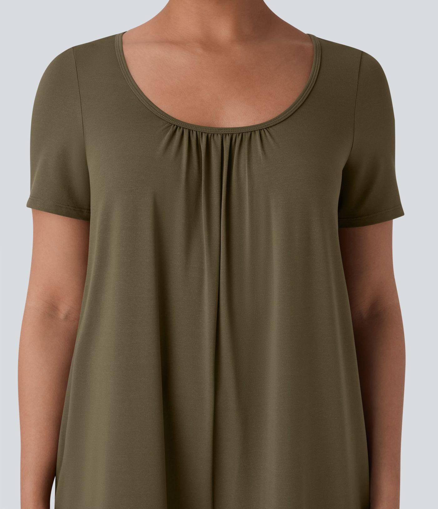 Lässiger Jumpsuit mit U-Ausschnitt, Seitentaschen, Knopfleiste und weitem Bein