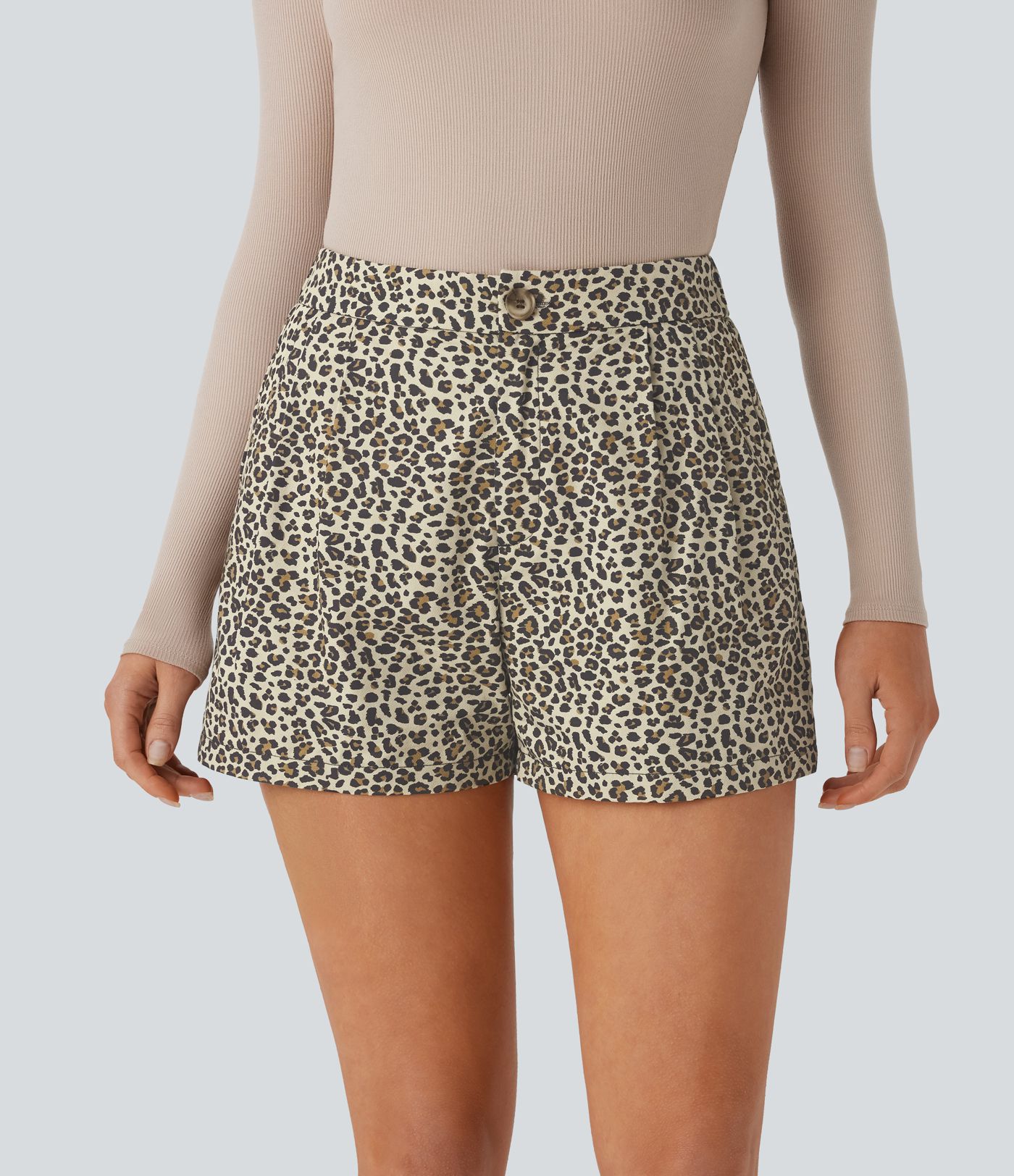 Lässige Baumwollshorts mit hohem Bund, Seitentaschen und Leopardenmuster