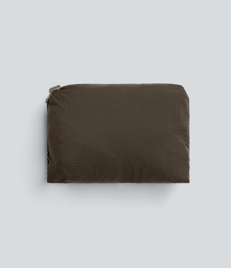 Veste de randonnée imperméable légère et compactable avec capuche rabattable, manches froncées et poches latérales