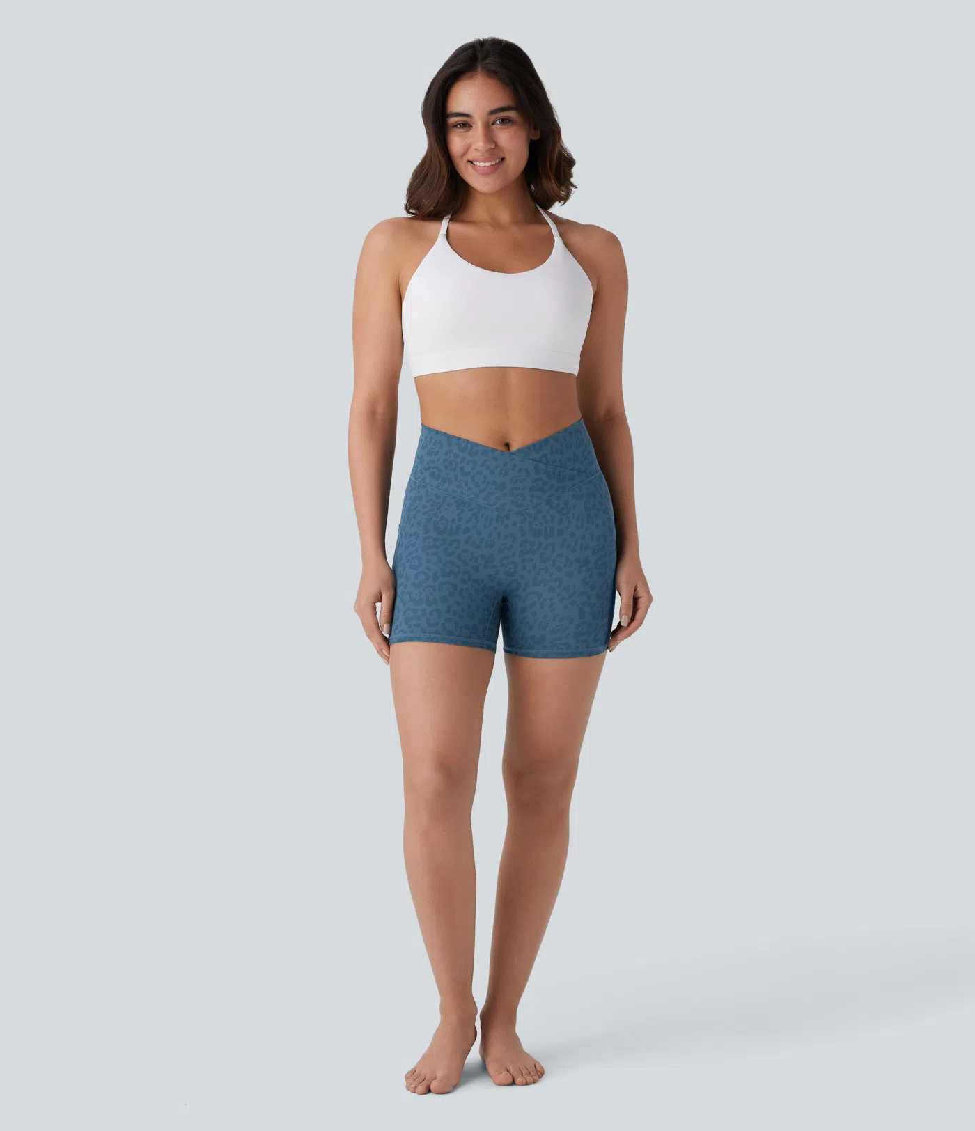 Crossover-Yoga-Shorts mit hohem Bund, Seitentaschen und Leopardenmuster - 10,16 cm