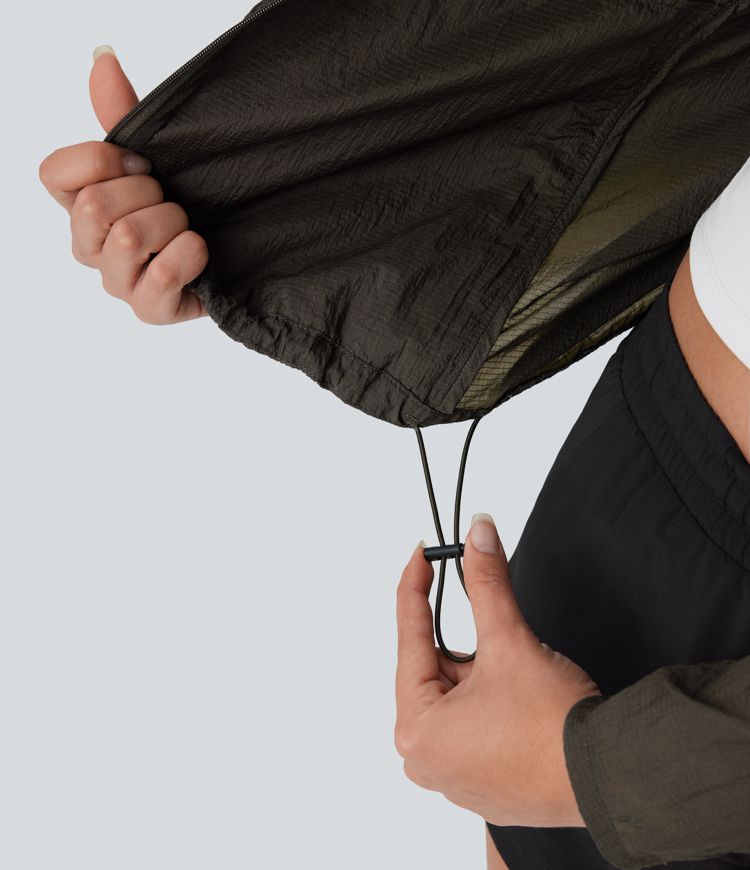 Veste de randonnée imperméable à capuche avec manches longues, fermeture éclair, poches latérales et cordon de serrage ajustable