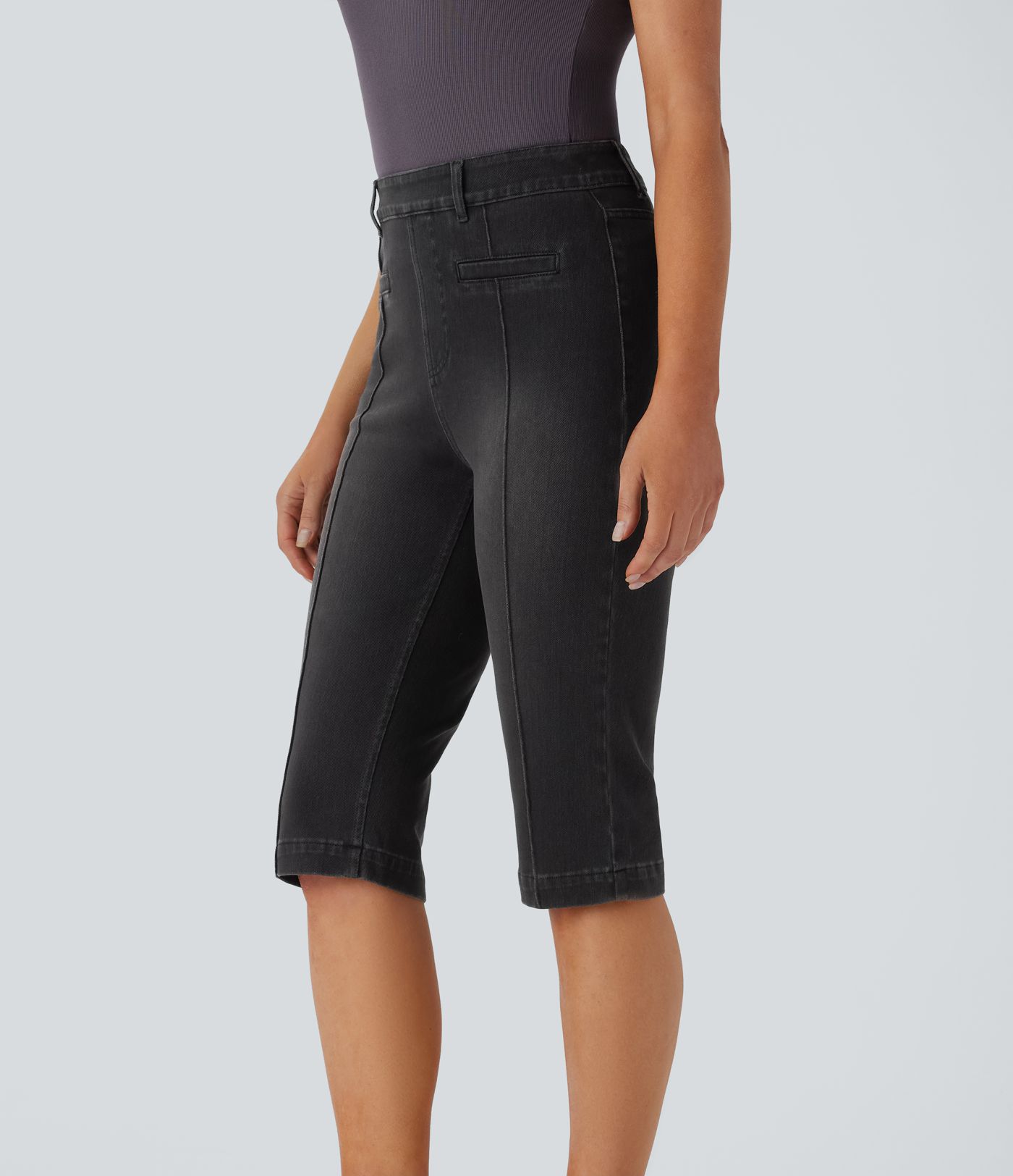 Halara Flex™ - Lässige, verwaschene Jeans aus elastischem Strick-Denim mit hohem Bund und Gesäßtaschen