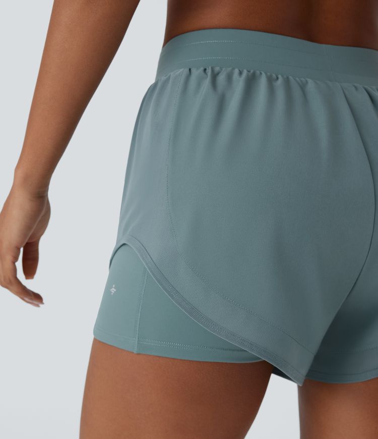 Mid Rise 2-in-1 Pocket Contrast Mesh Curved Hem Yoga Shorts 3''