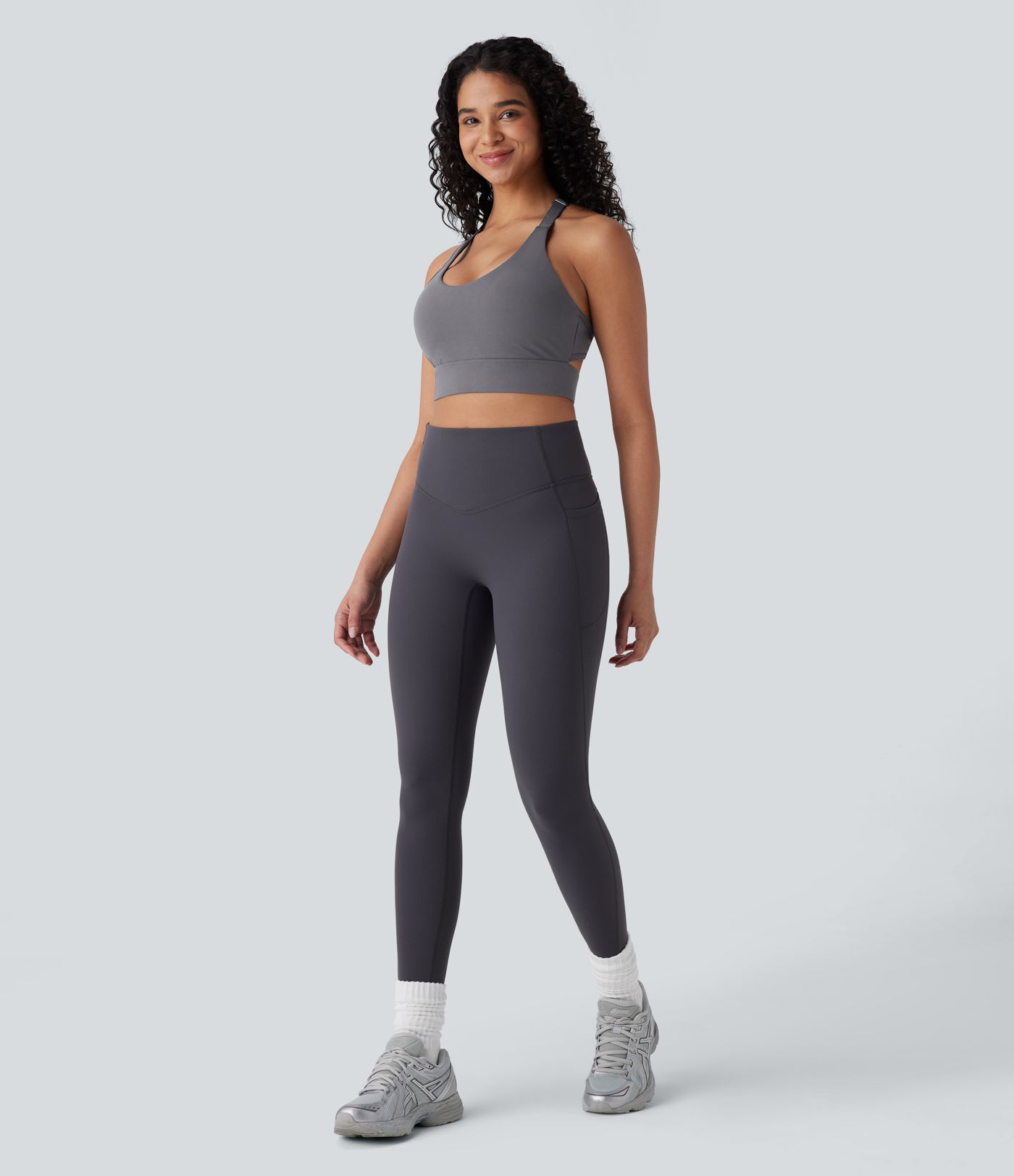 Halara UltraSculpt™ Sujetador Deportivo de Yoga de Bajo Soporte con Cuello en U y Gancho Ajustable