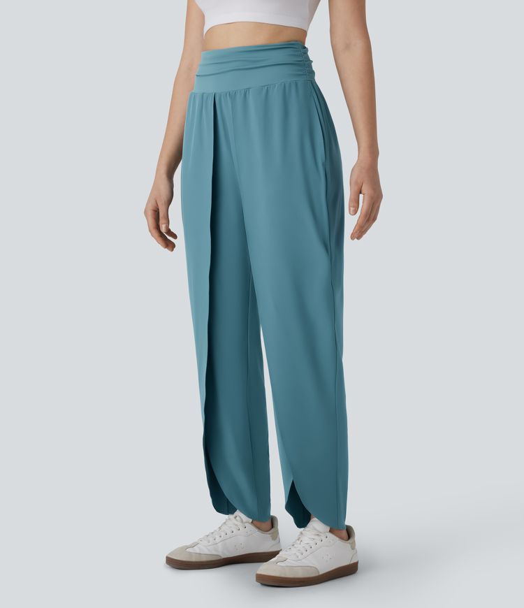 Pantalón Breezeful™ tiro alto bolsillo lateral fruncido dobladillo cónico tulipán secado rápido