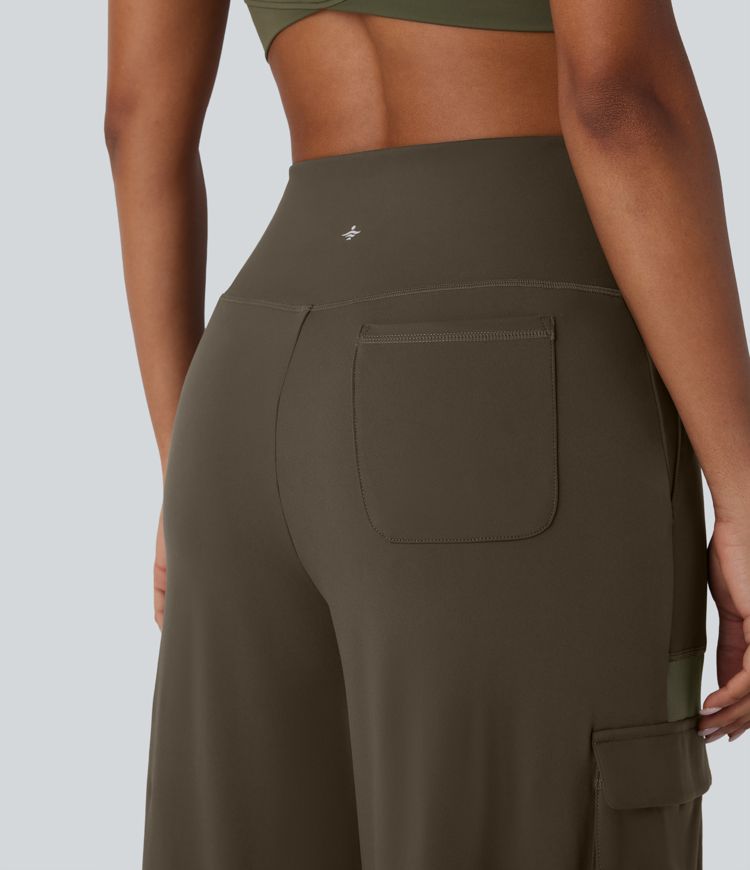 DayStretch - Yoga-Cargo-Hose mit hohem Bund, Seitentaschen und Patchwork-Details