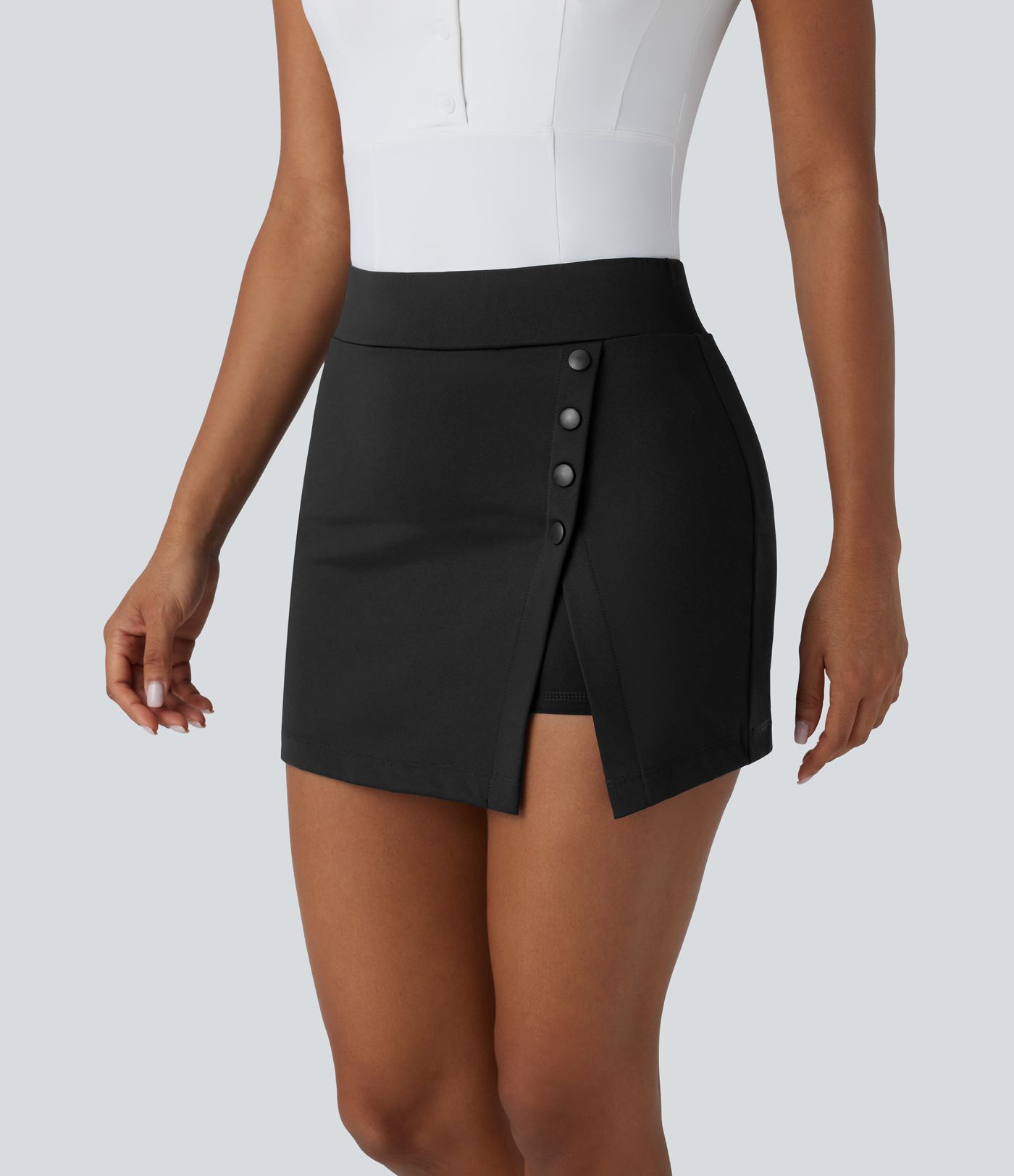 Jupe-short de golf mini taille haute 2-en-1 fendue à boutons décoratifs avec poche latérale séchage rapide - Poche pour tee de golf - UPF40+