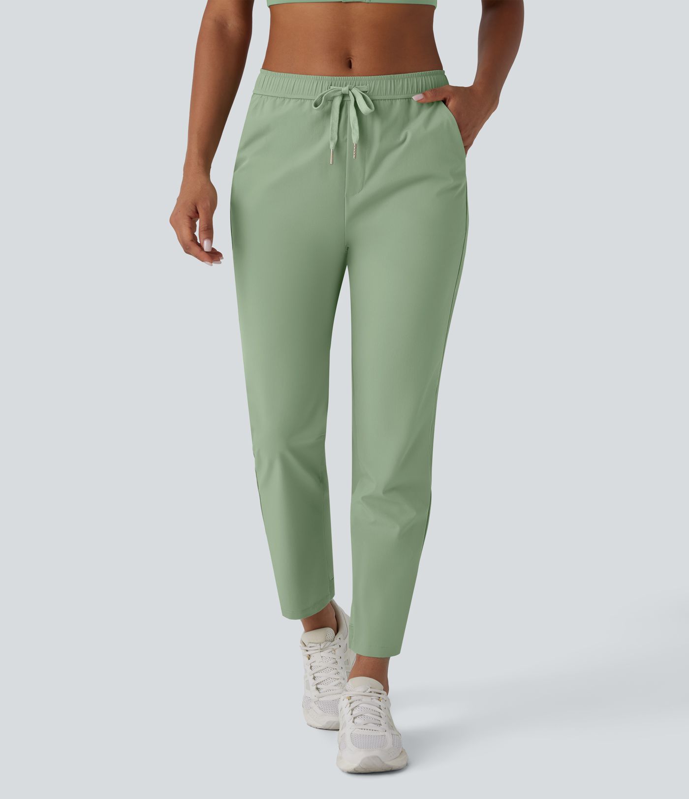 Mid Rise Drawstring Pocket Training Pants