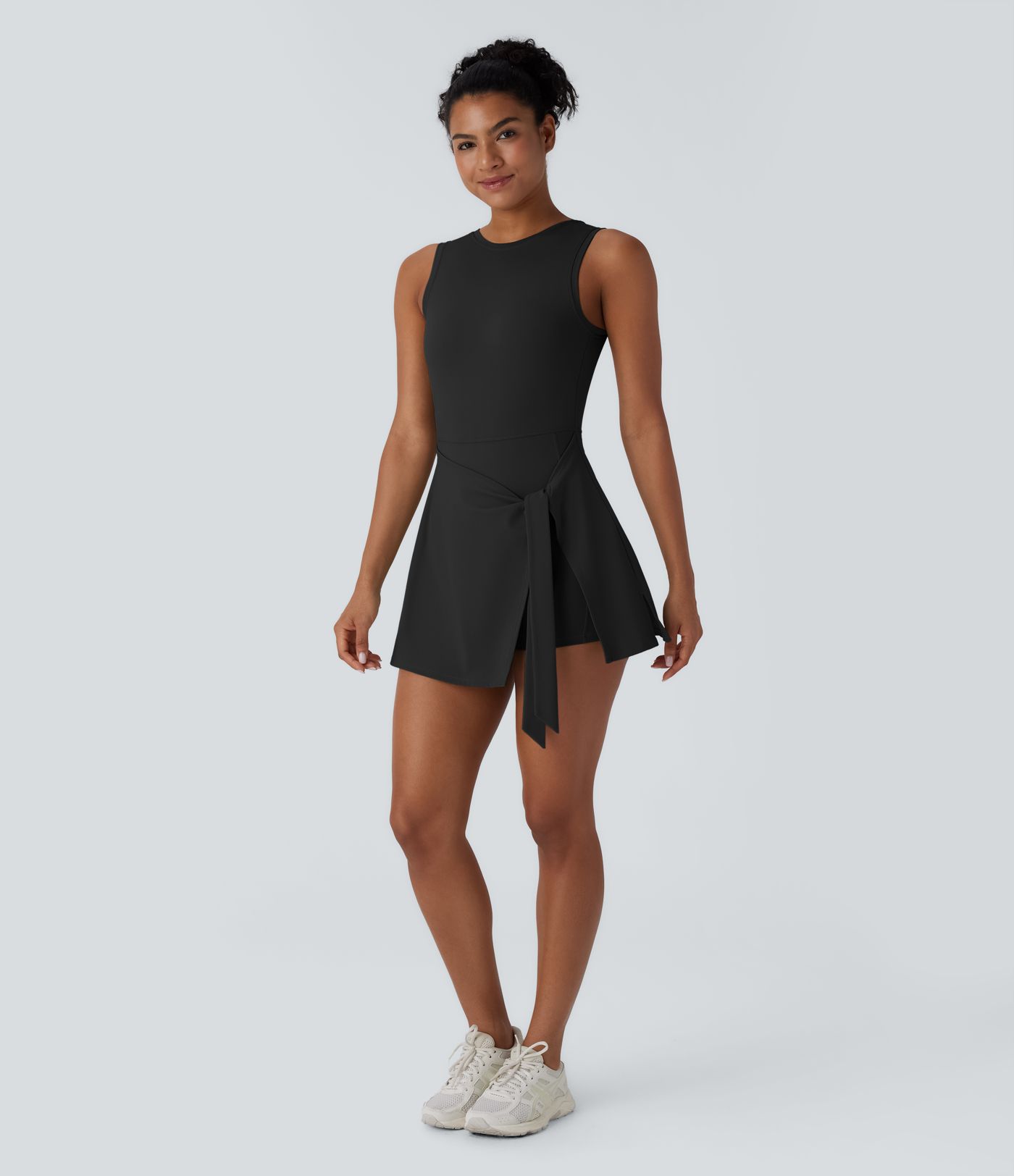 Vestido Activo Micro Mini Pickleball Sin Mangas con Lazo Envolvente Frontal de 2 en 1 con Bolsillo