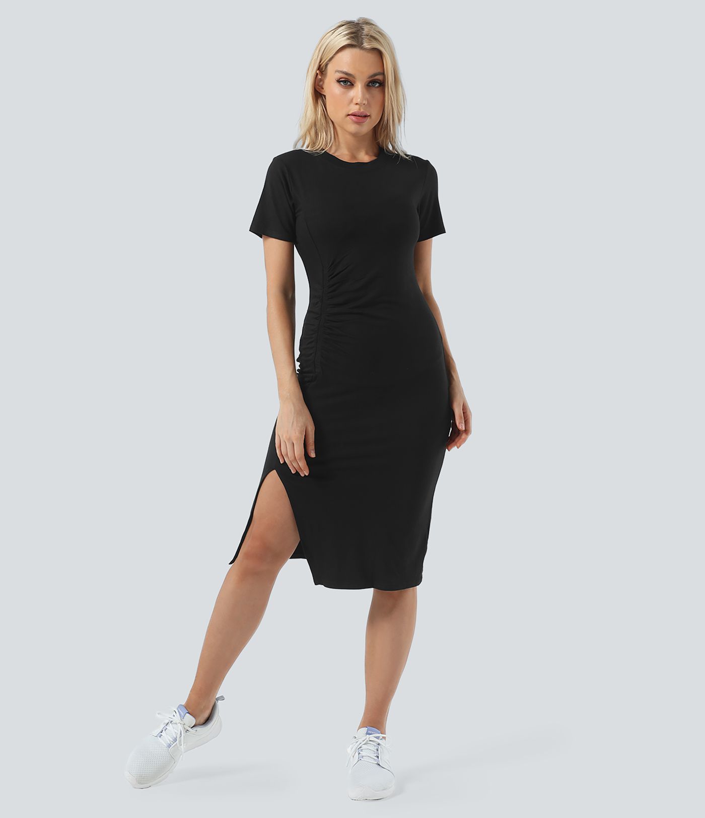 Alltägliches, gerafftes Midi-Kleid aus Baumwoll mit Schlitz am Saum-Wonder