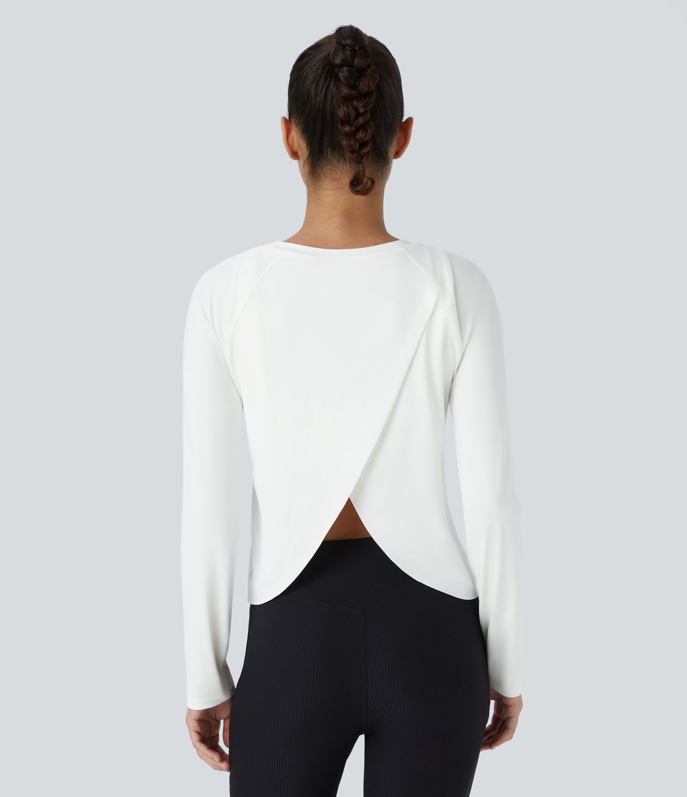 Contrast Mesh Split Hem Long Sleeve Cool Touch Yoga Sports Top - UPF50+