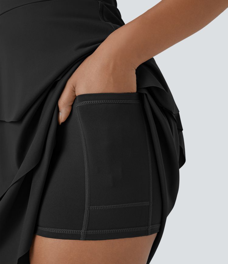 Softlyzero™ Airy Robe Sport Mini à Toucher Frais 2-en-1 avec Volants à Tiers et Dos Nu à Poches