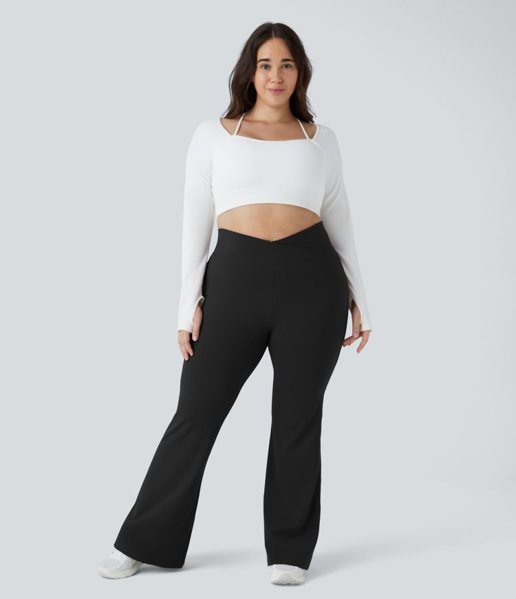 Leggings súper acampanados de tiro alto con cintura cruzada y bolsillo trasero en tallas grandes