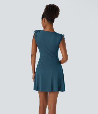 Vestido deportivo 2-en-1 con bolsillos laterales con cordones - con top turbo separado