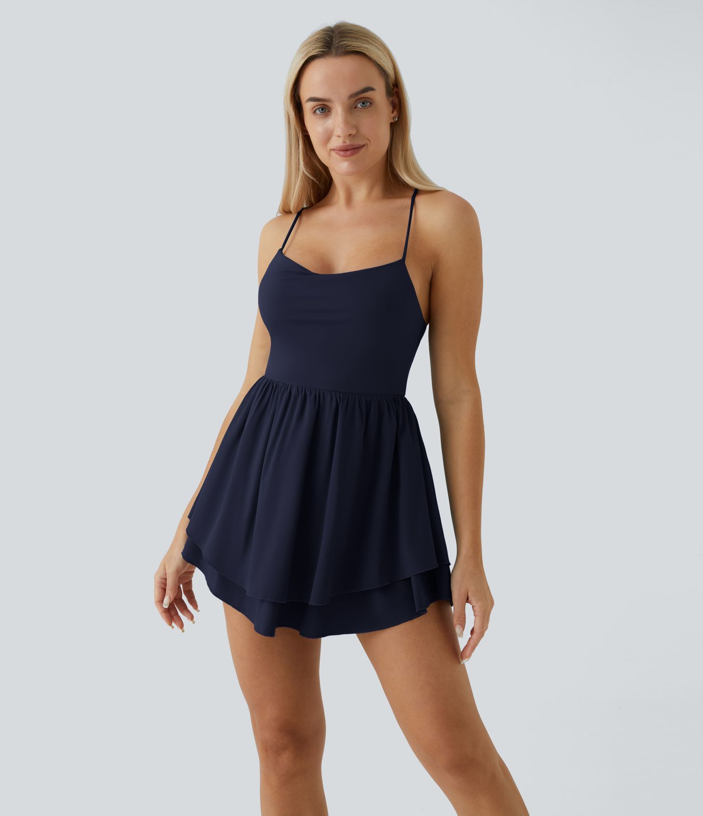Breezeful™ vestido mini slip de tirantes, con capas y volantes, de secado rápido, ligero y casual